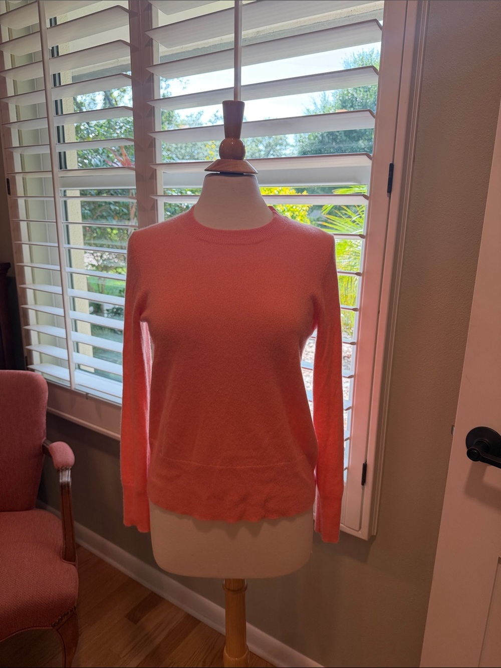 Classic Coral Crewneck Cashmere Sweater -
